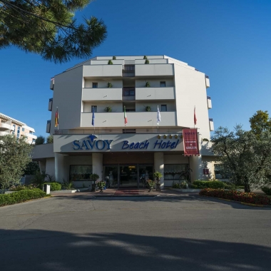 savoy-beach-hotel_exterior-03